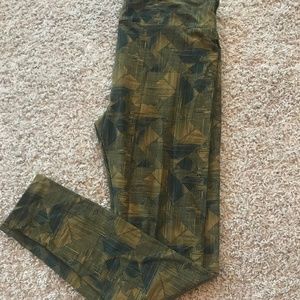 LulaRoe TC NWOT Leggings